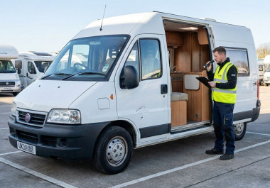 Campervans and Motorhomes: Insights into the UK Salvage Market