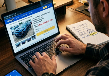 How Reserve Prices Work in Online Vehicle Auctions