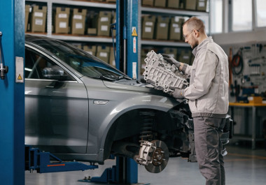 The Economics of Parts Harvesting from Salvage Vehicles