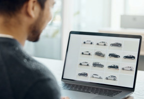 Saving Your Search Criteria: Building a Personalised Auction Dashboard