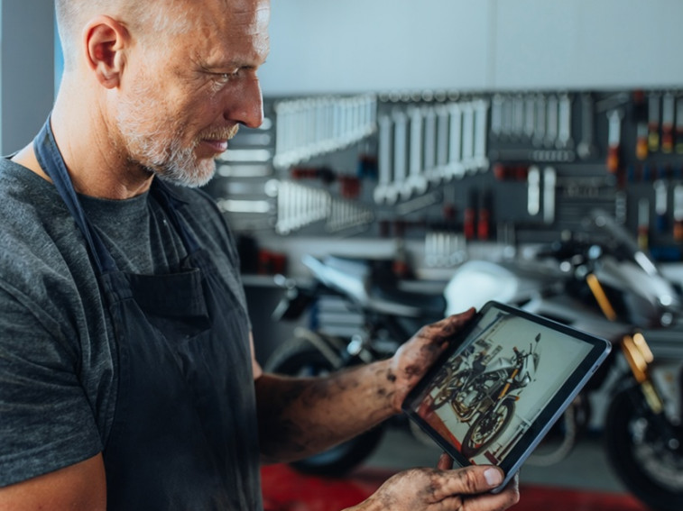 How to Assess Motorcycle Damage Categories at Salvage Auctions