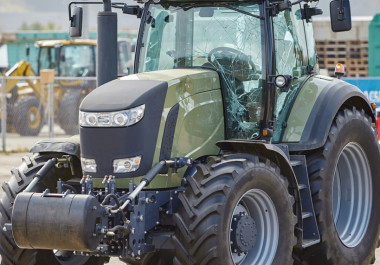 Agricultural and Farm Equipment at Salvage Auctions: Buyer's Guide