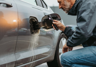 How to Spot Undisclosed Water Damage in EV Auctions