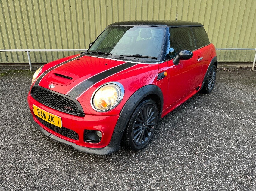 Used 2010 MINI HATCH for sale at online auction RAW2K