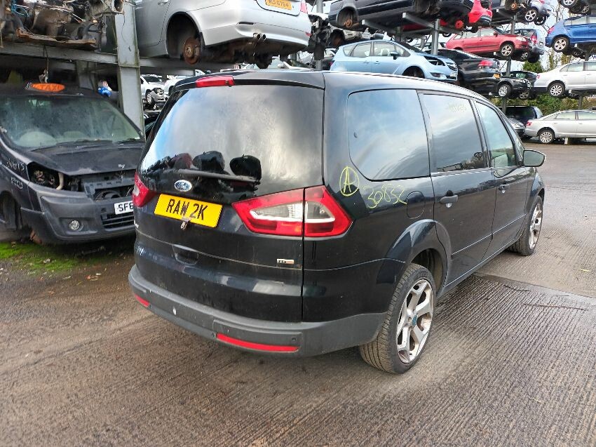 Used 2010 FORD GALAXY for sale at online auction RAW2K