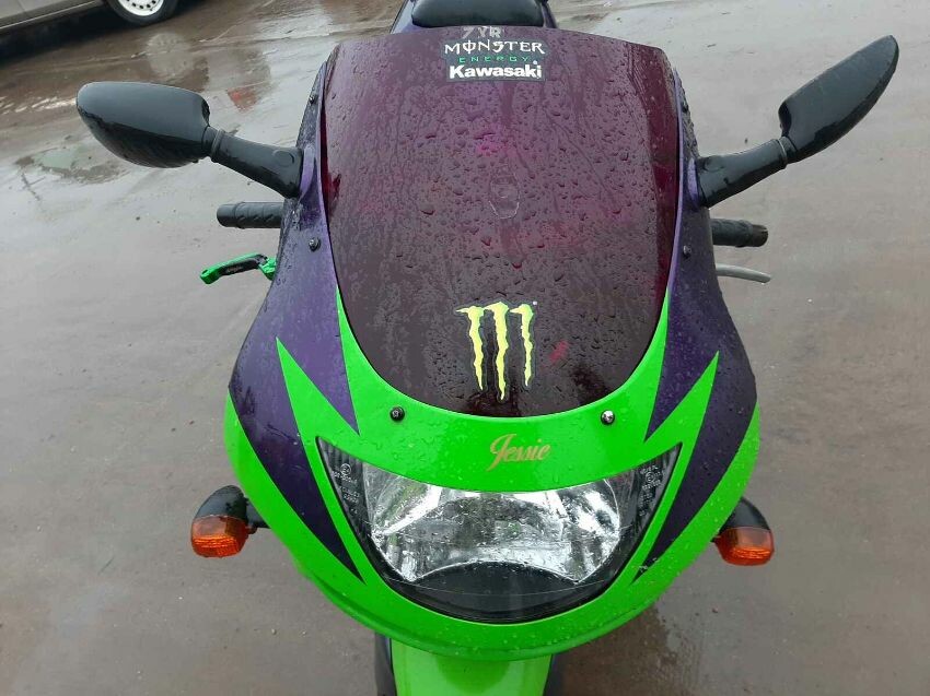... Kawasaki Ninja ZX-10R - Specifications, Features, Images
