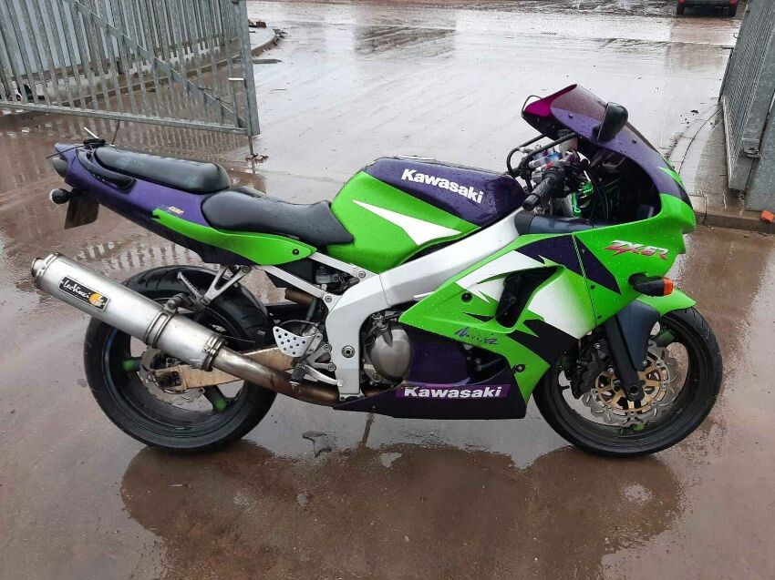 Used 1998 KAWASAKI ZX 600-G1, PETROL, UNKNOWN for sale at