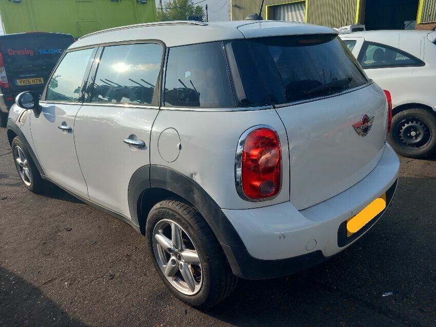 Used 2011 MINI COUNTRYMAN for sale at online auction RAW2K