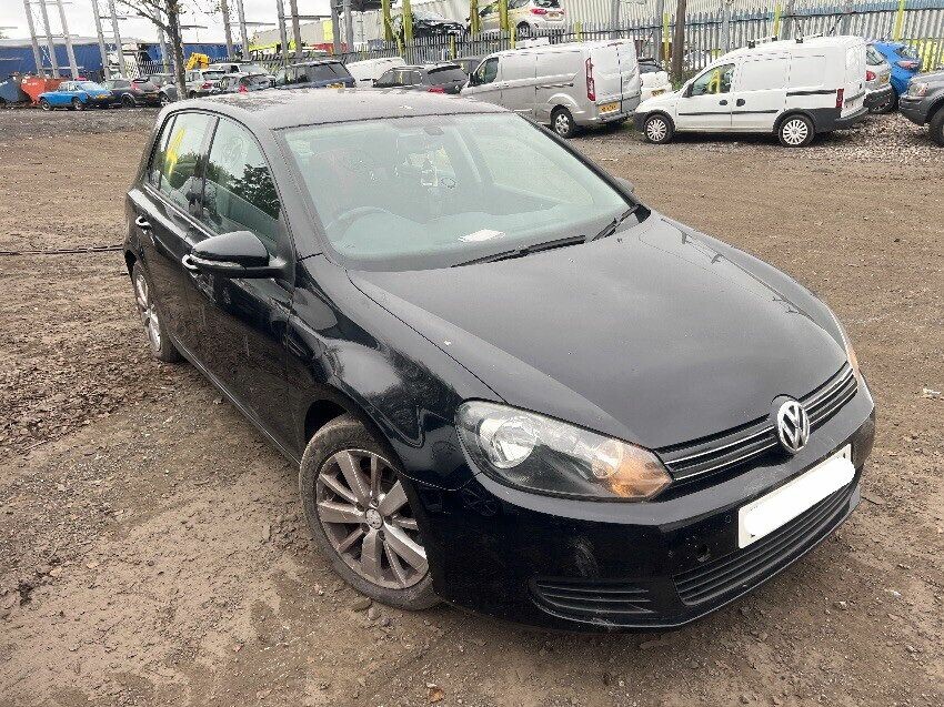 Used 2010 VOLKSWAGEN GOLF for sale at online auction RAW2K