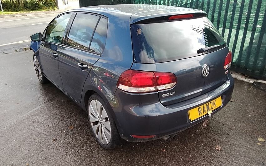 Used 2010 VOLKSWAGEN GOLF for sale at online auction RAW2K