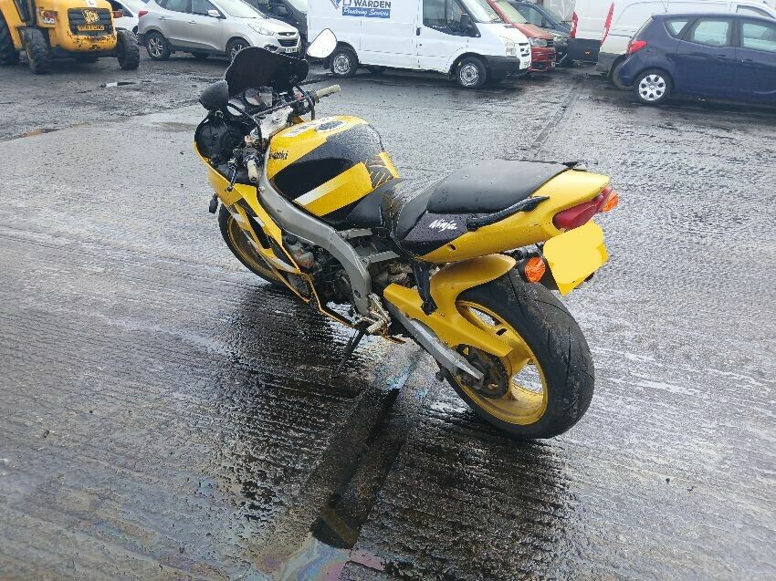 Used 2001 KAWASAKI ZX for sale at online auction | RAW2K