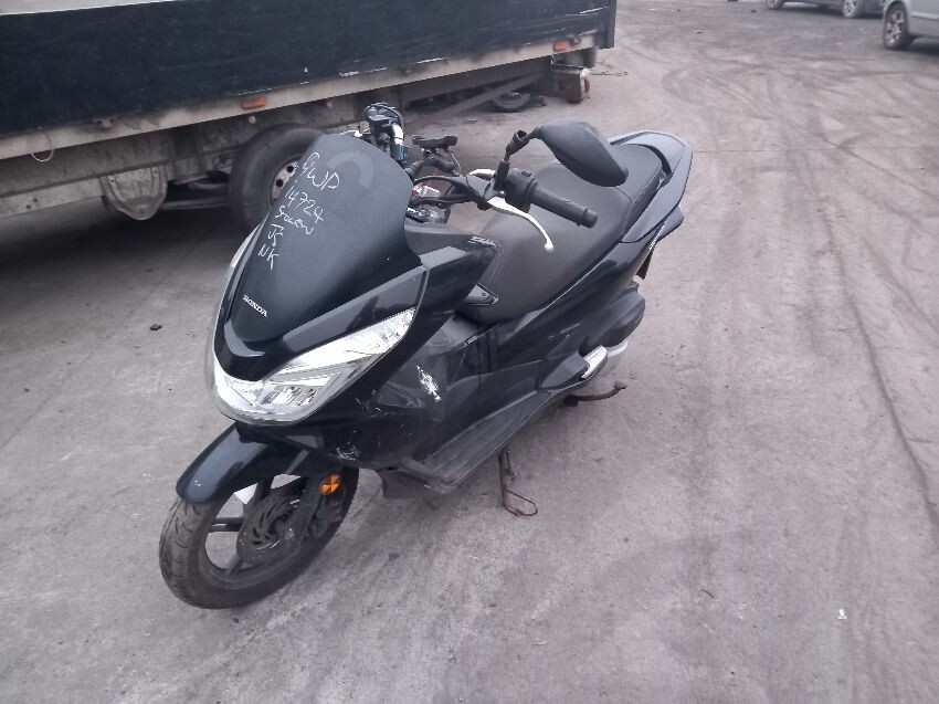 Used 2017 HONDA PCX for sale at online auction | RAW2K