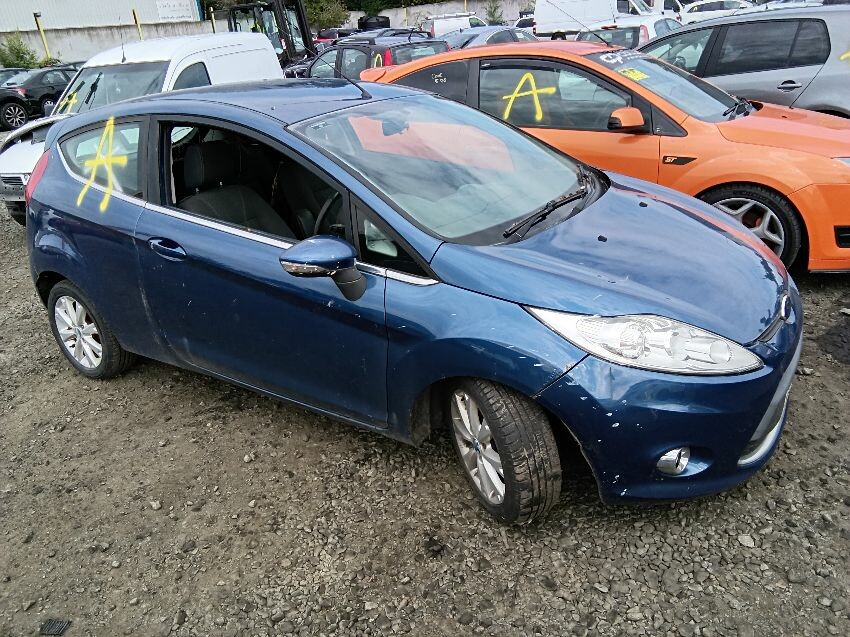 2009 FORD FIESTA