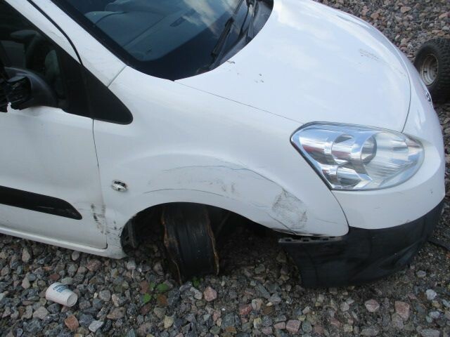 2014 PEUGEOT PARTNER
