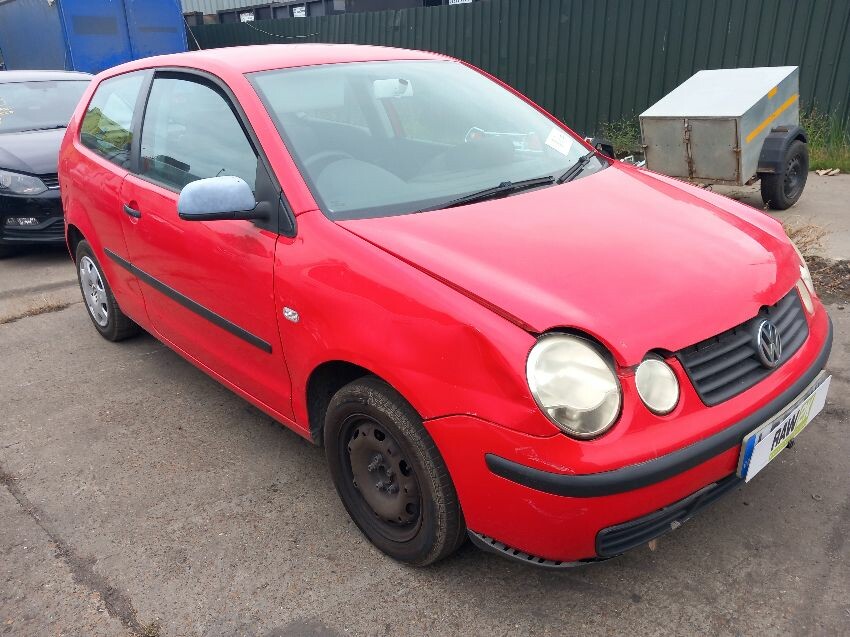2004 VOLKSWAGEN POLO