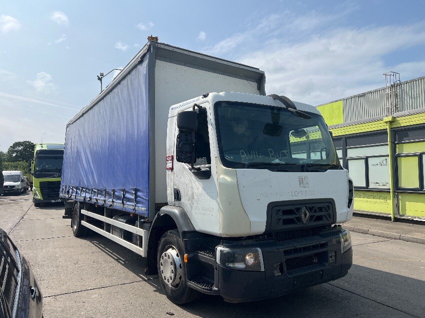 2014 RENAULT TRUCKS D