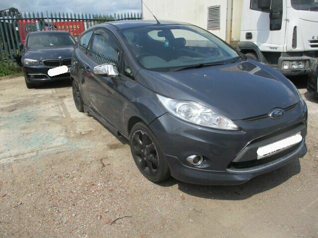 2012 FORD FIESTA