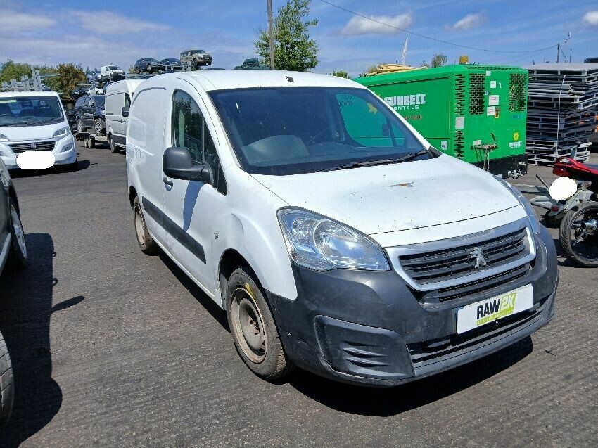 2017 PEUGEOT PARTNER
