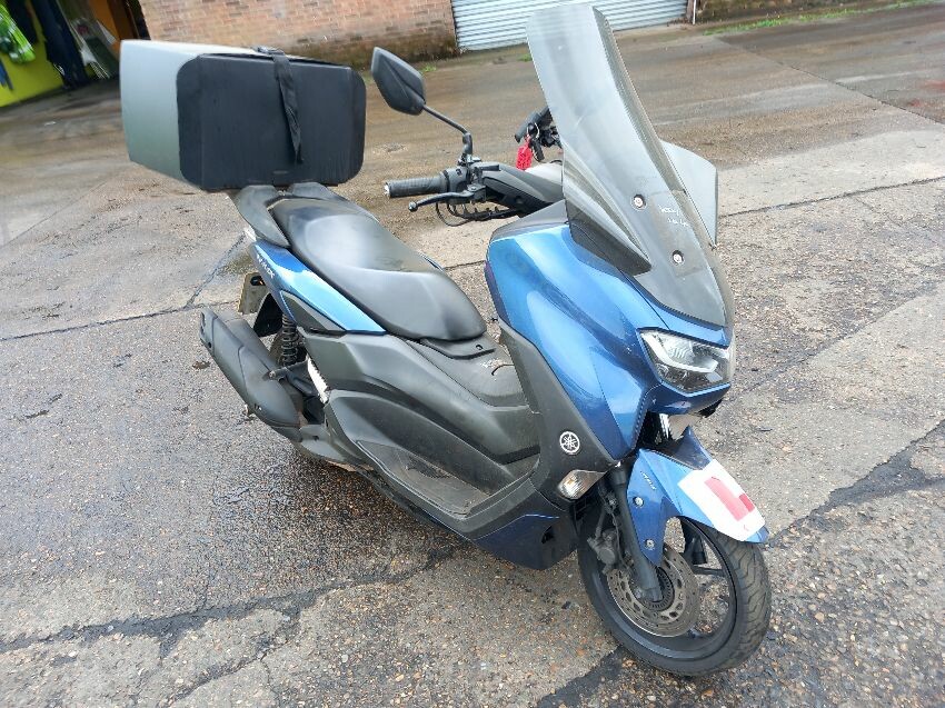 2023 YAMAHA NMAX