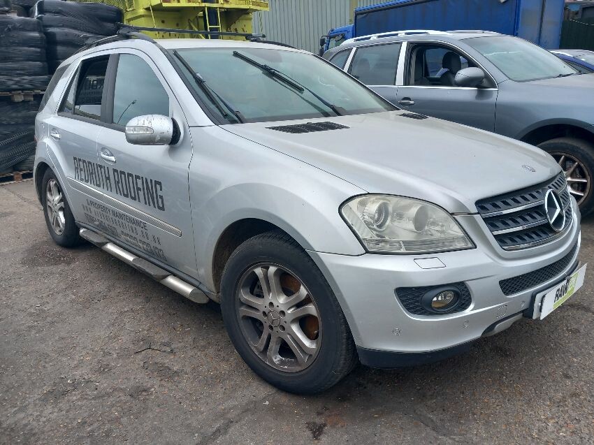 2005 MERCEDES M-CLASS
