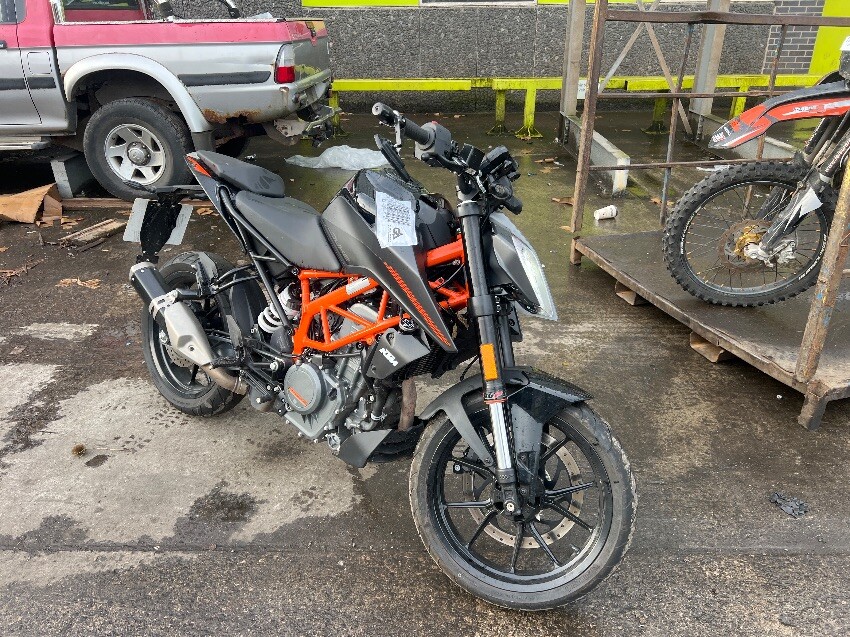 2023 KTM 390 DUKE