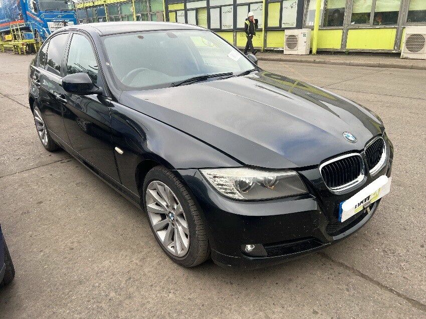2011 BMW 3 SERIES