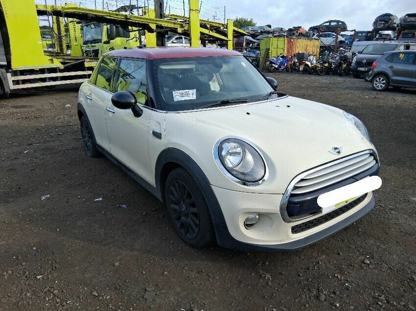 2014 MINI HATCH