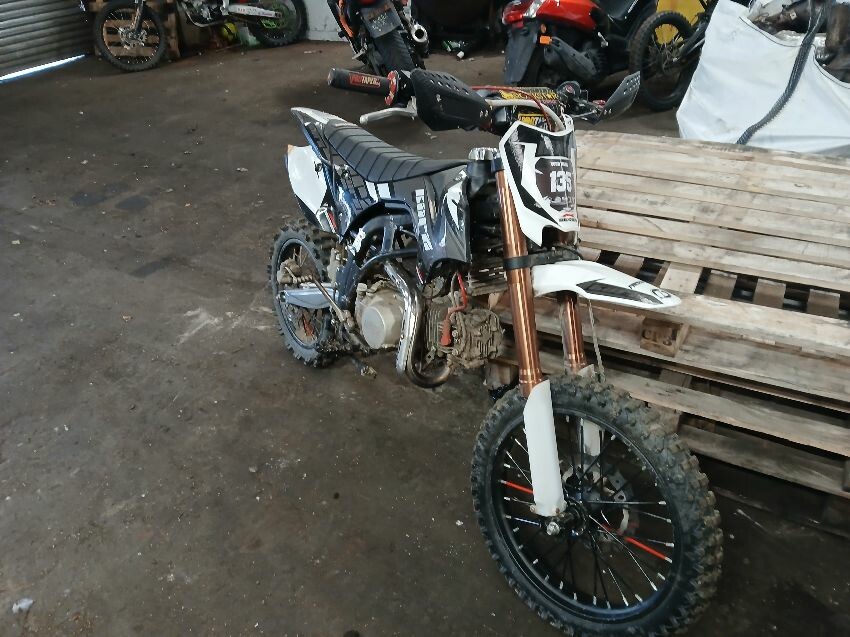  MOTORCYCLE KURZ