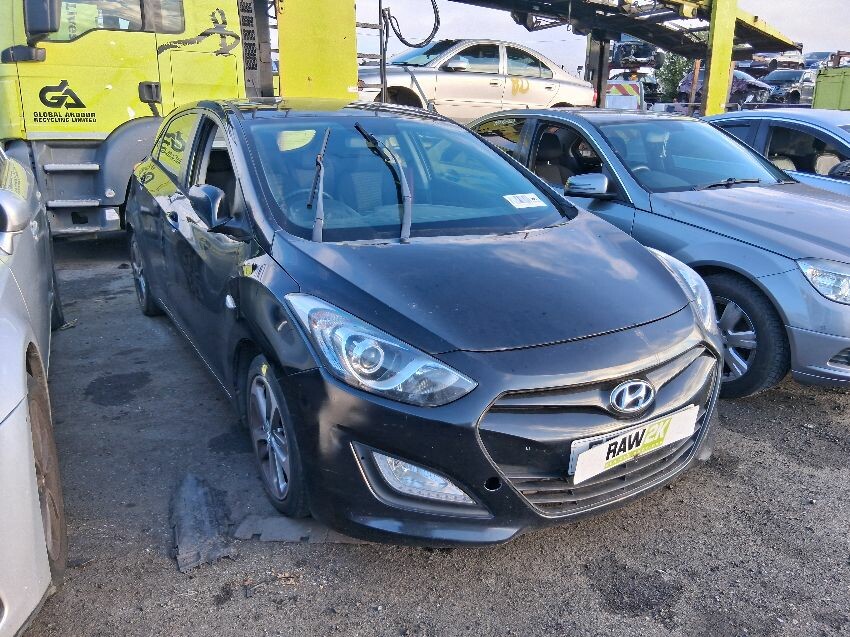 2012 HYUNDAI I30