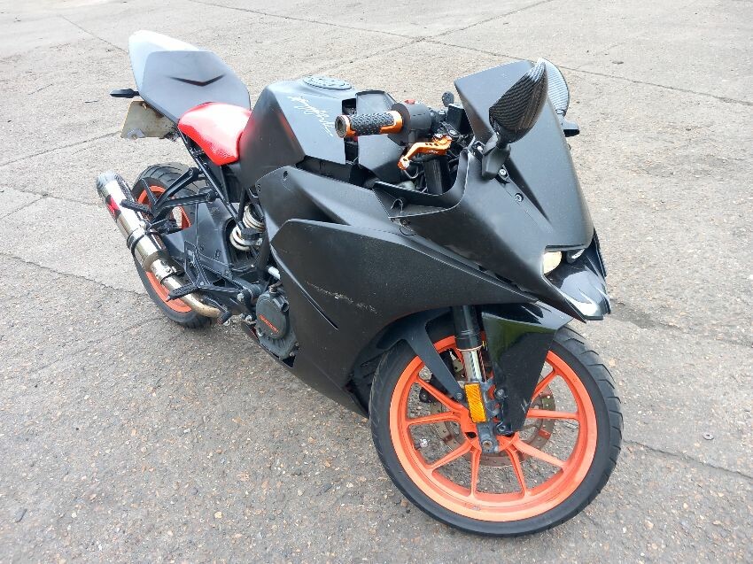 2020 KTM RC
