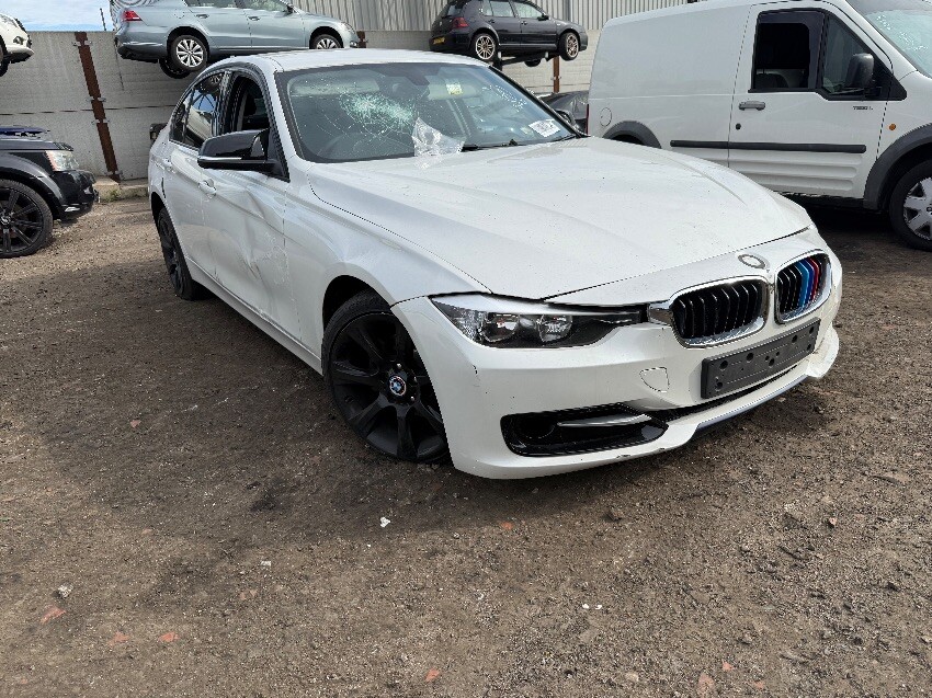 2014 BMW 3 SERIES