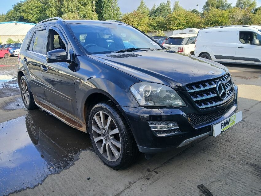 2010 MERCEDES M-CLASS