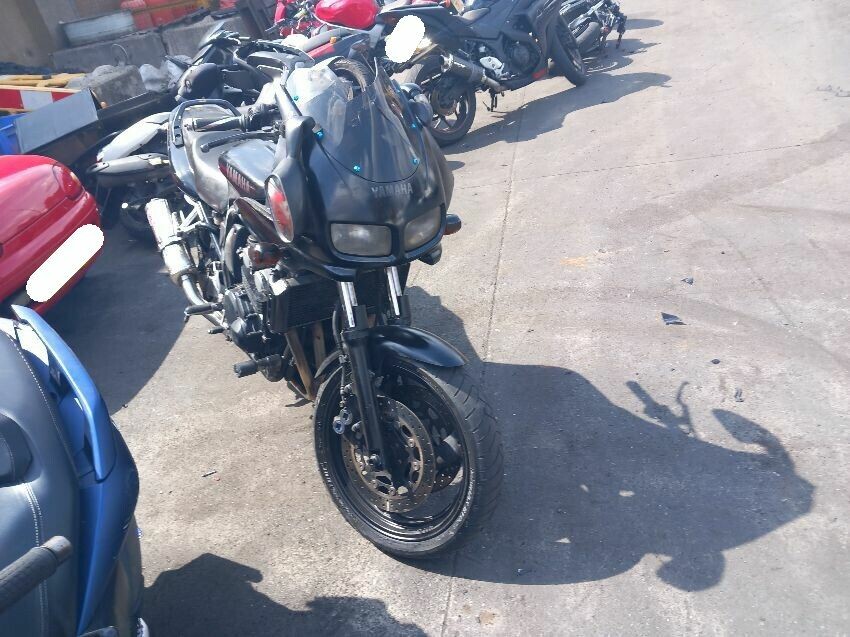 1999 YAMAHA FZS