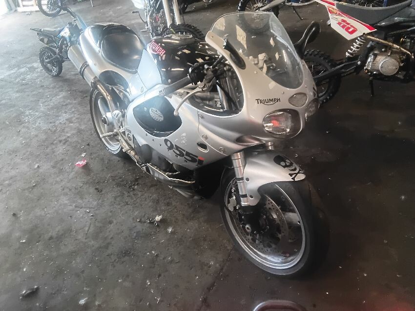 1999 TRIUMPH T 595 DAYTONA