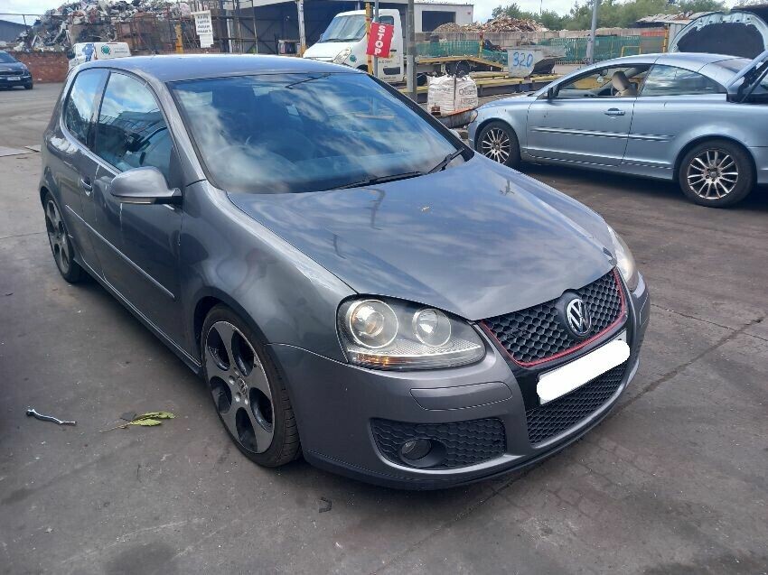 2006 VOLKSWAGEN GOLF