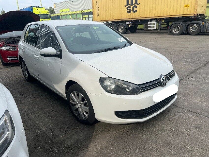 2010 VOLKSWAGEN GOLF
