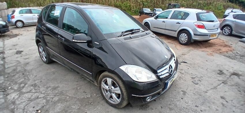 2009 MERCEDES A-CLASS