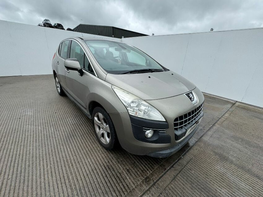2012 PEUGEOT 3008