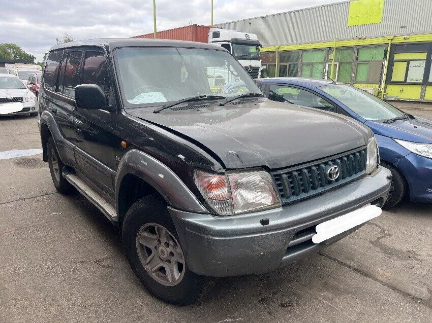 2000 TOYOTA LAND CRUISER