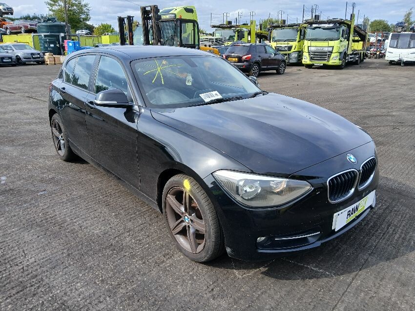 2013 BMW 1 SERIES