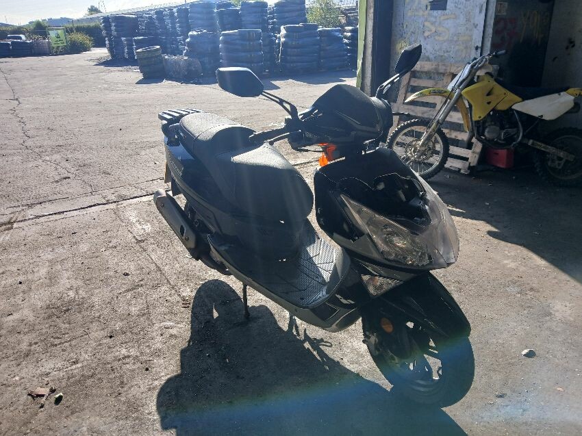 2022 LEXMOTO TITAN