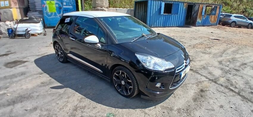 2015 CITROEN DS3