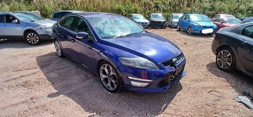2013 FORD MONDEO