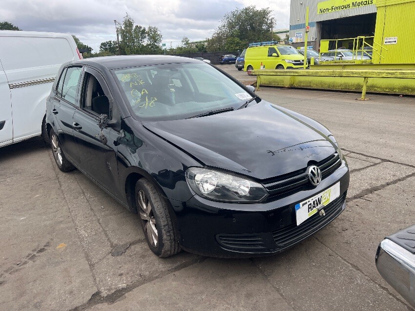 2010 VOLKSWAGEN GOLF
