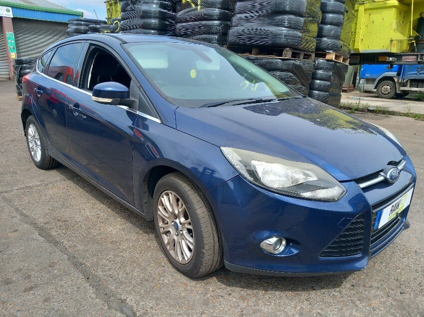 2011 FORD FOCUS