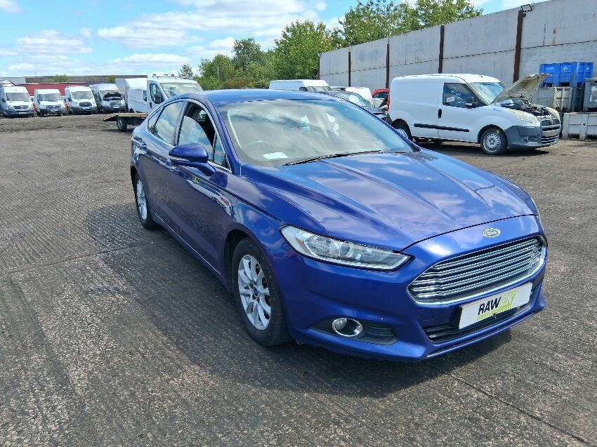 2015 FORD MONDEO