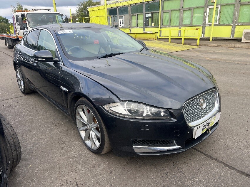 2011 JAGUAR XF