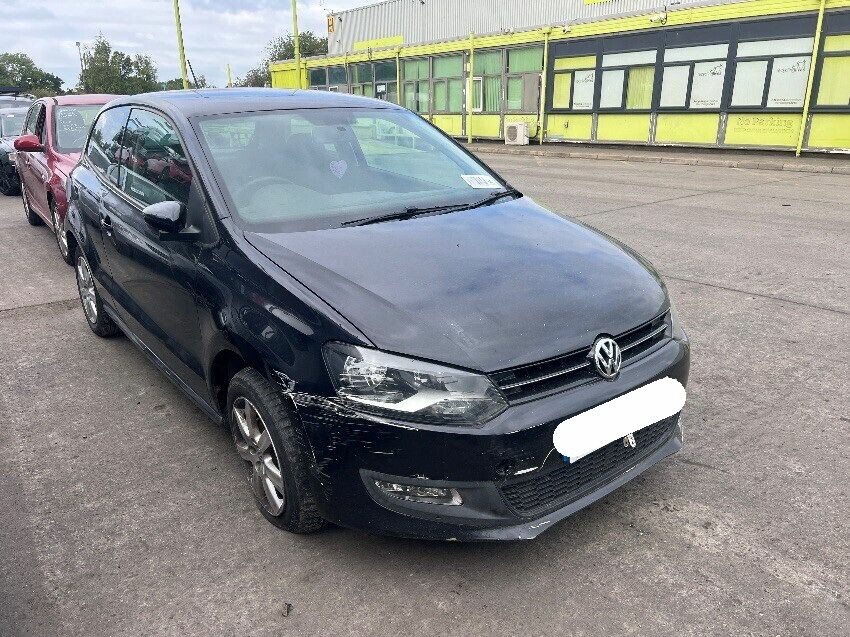 2012 VOLKSWAGEN POLO