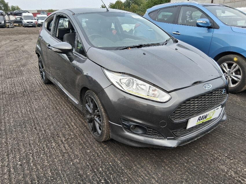 2016 FORD FIESTA