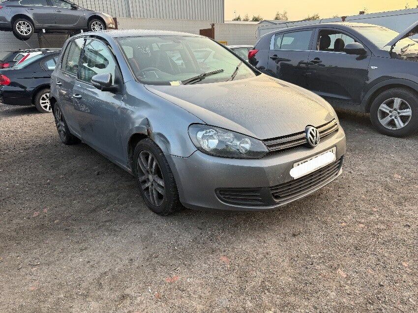 2009 VOLKSWAGEN GOLF